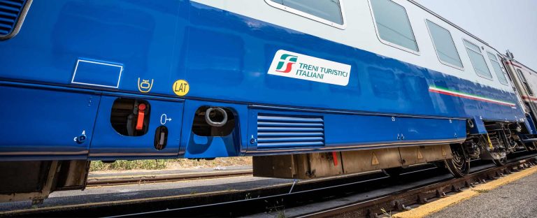 Treni Turistici: date e orari, tutte le info su Taormina Treni Turistici: date e orari, tutte le info su Taormina