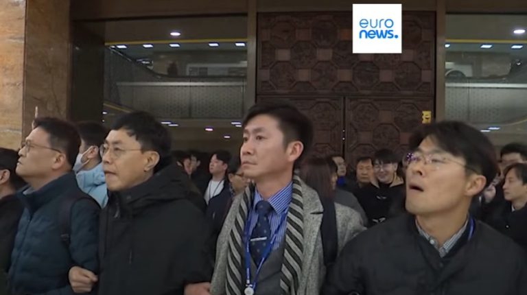 Corea del Sud: il presidente Yoon Suk yeol rischia l’impeachment