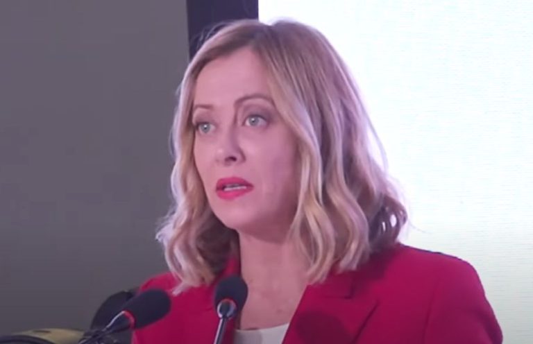 Ue, Meloni: “Vogliamo difendere i nostri confini esterni”