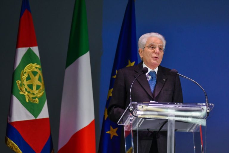 Mattarella: “Volontariato preziosa risorsa per la coesione sociale” Mattarella: “Volontariato preziosa risorsa per la coesione sociale”