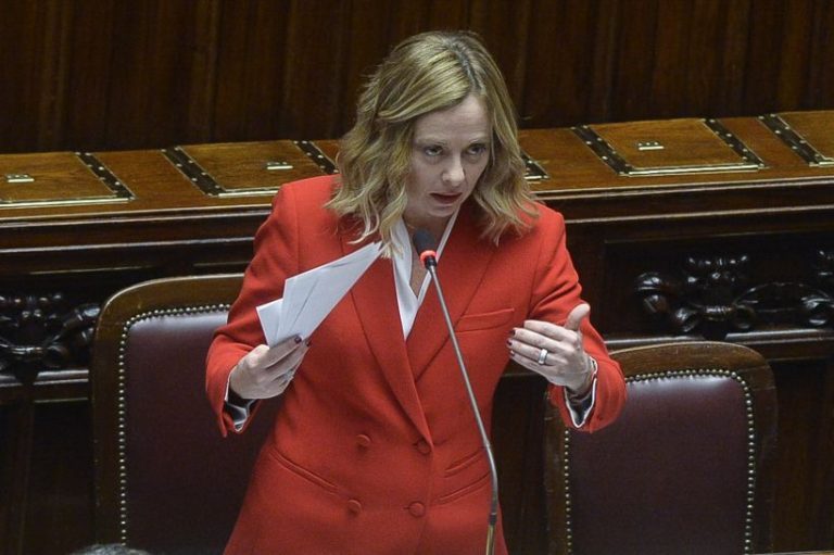 Ue, Meloni: “Deve occuparsi di meno cose e farle meglio