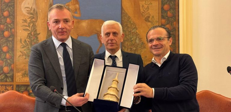 Il sindaco di Asiago: “Taormina emozionante, città unica al mondo”