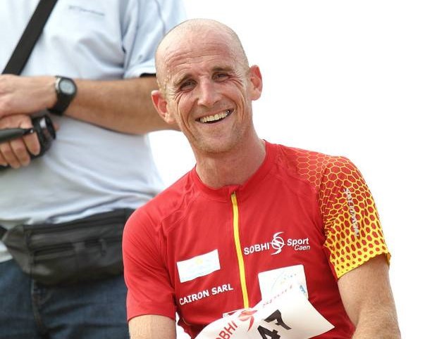 Tragedia alla Maratona di Torino: atleta si accascia e muore