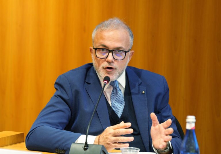 Ruffini si dimette dall’Agenzia delle Entrate: “Lascio, clima cambiato”