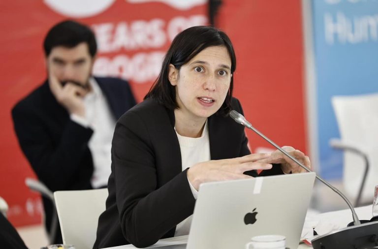 Schlein: “Pessima legge di bilancio, noi non ci fermiamo”