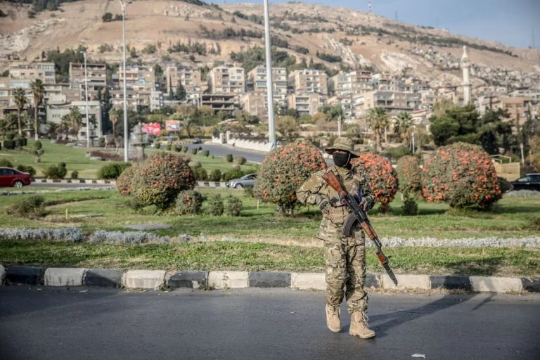 Siria, leader G7: “Pieno sostegno a transizione politica inclusiva”
