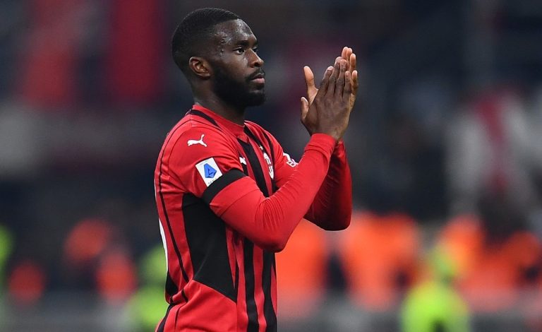 Tomori vuole lasciare il Milan: il Napoli ci prova Tomori vuole lasciare il Milan: il Napoli ci prova