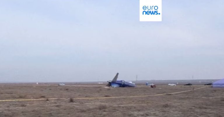 Aereo precipitato, Putin “si scusa” con il presidente dell’Azerbaigian