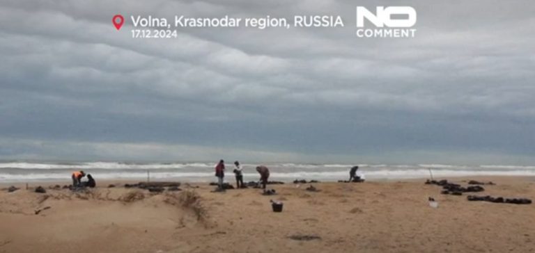 Disastro nel Mar Nero: fuoriuscita di petrolio devasta le coste