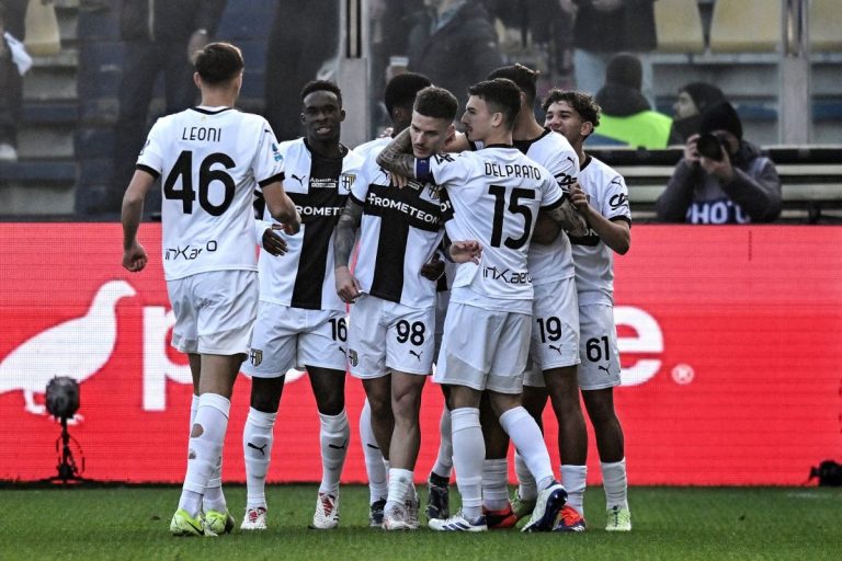 La Lazio ko a Parma: colpi di Man, Mohamed e Delprato La Lazio ko a Parma: colpi di Man, Mohamed e Delprato