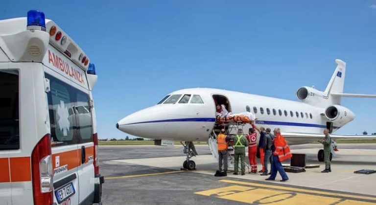 Bambina del Ccpm Taormina salvata dall’Aeronautica, il plauso di Schifani