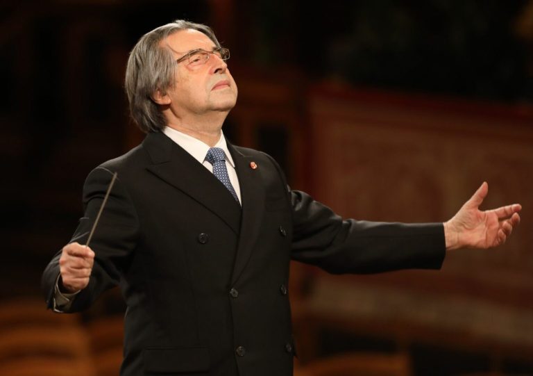Concerto di Capodanno a Vienna con Muti: “Pace, fratellanza e amore”