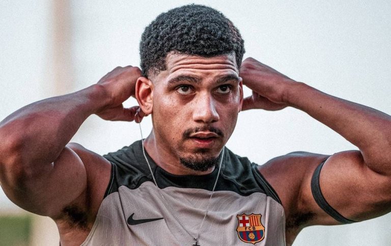 Juve, Flick blocca Araujo al Barcellona