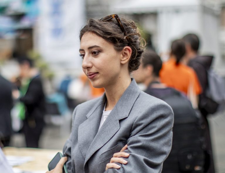 Cecilia Sala è libera: decollato il volo da Teheran per il ritorno in Italia