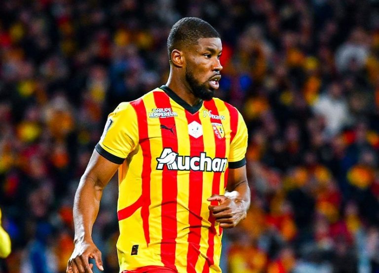 Juve all’assalto di Danso: il Lens apre al prestito Juve all’assalto di Danso: il Lens apre al prestito