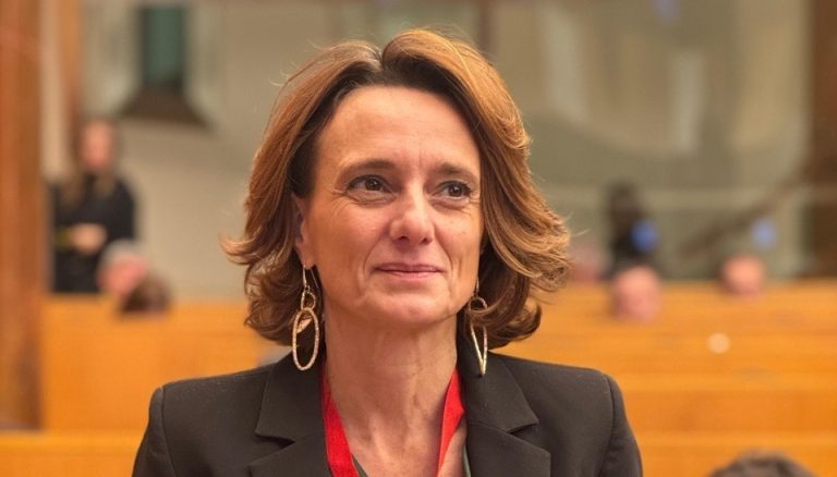 Azione: “In Italia 20 sistemi sanitari”