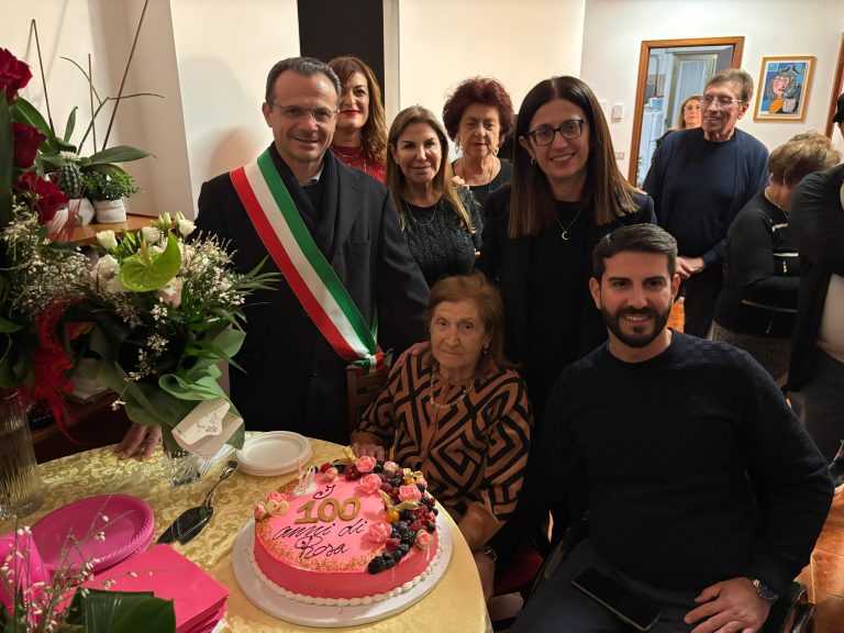 Festa grande a Taormina per i 100 anni di Rosina Brullo