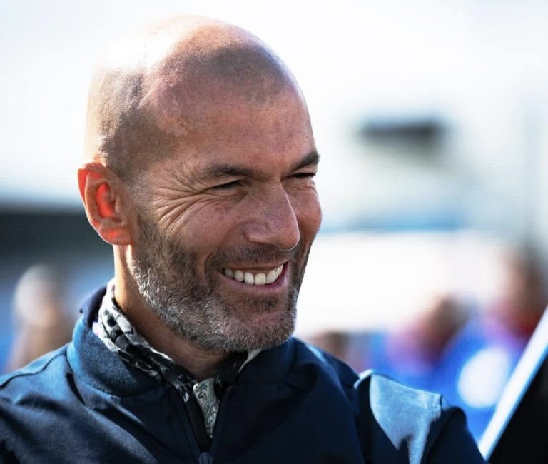Zidane sulla via del ritorno: il futuro tra Real Madrid e Francia