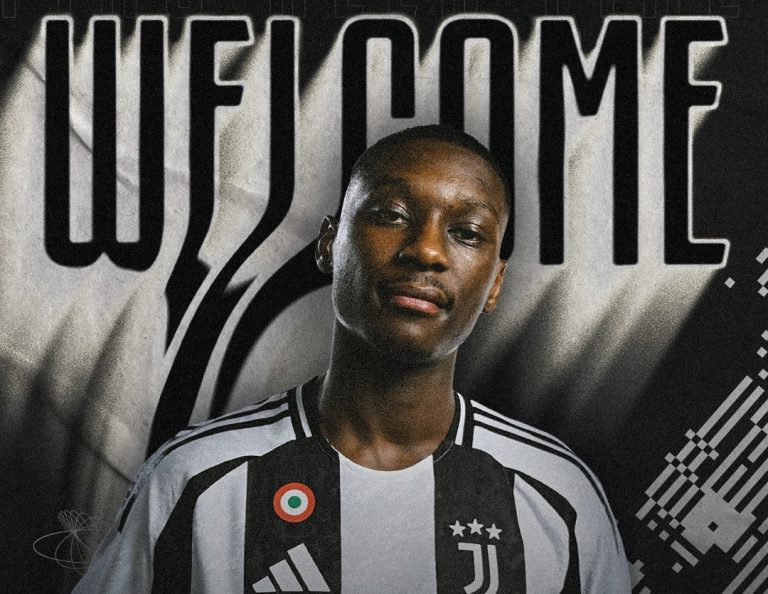 Juve, è ufficiale Kolo Muani Juve, è ufficiale Kolo Muani
