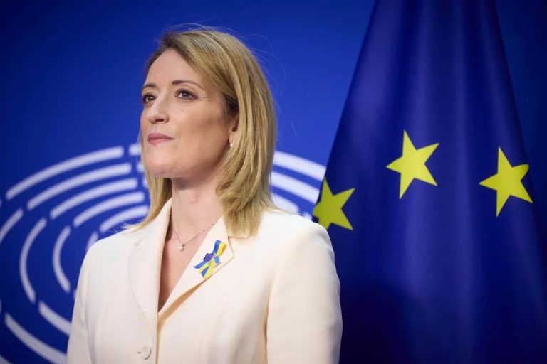 Ue, Metsola: “Non dobbiamo avere paura di Trump”