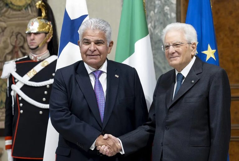 Presidente Panama: “Saremo inflessibili sulla sovranità del canale”