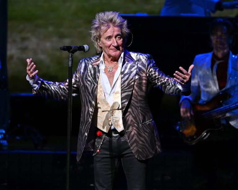 Rod Stewart compie 80 anni