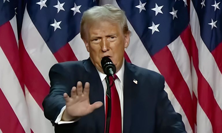 Trump firma un ordine sull’aviazione e annulla le iniziative federali sulla diversità