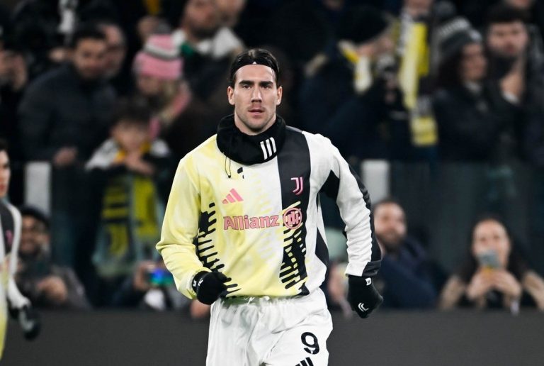 La Juve incontra Vlahovic: rinnovo o addio La Juve incontra Vlahovic: rinnovo o addio