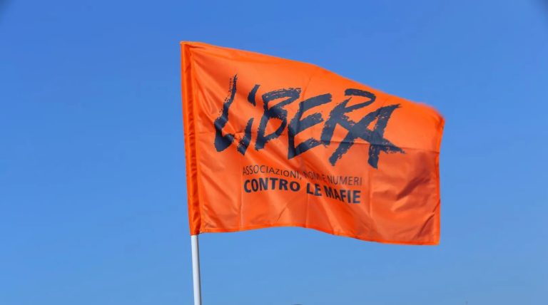 Indagine su pizzo e usura, 1 intervistato su 5 ha sfiducia nelle istituzioni