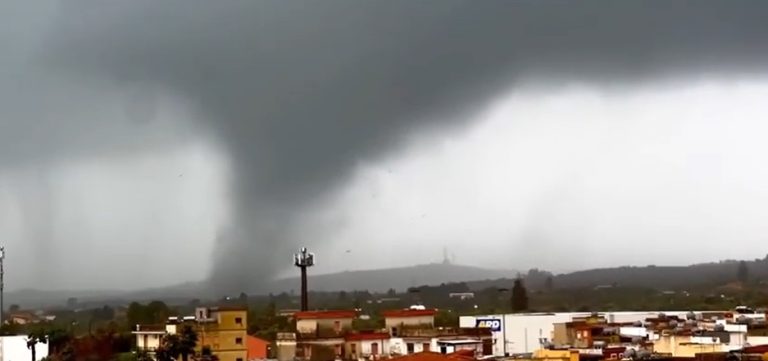 Tornado tra Noto e Avola: immagini impressionanti (VIDEO)