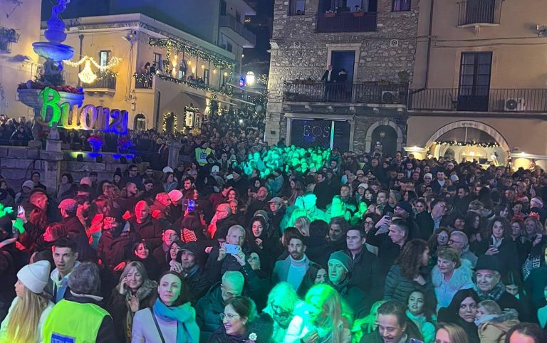 Buon anno da TaorminaNews24