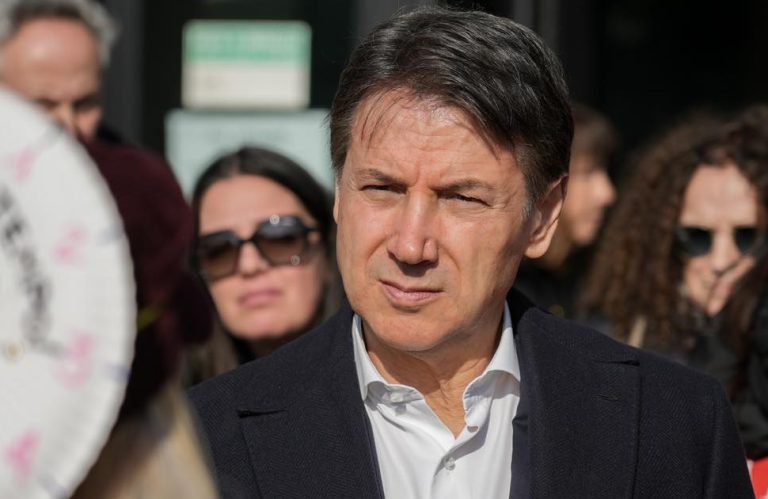 Conte: “Così la destra ha spaccato l’Italia”