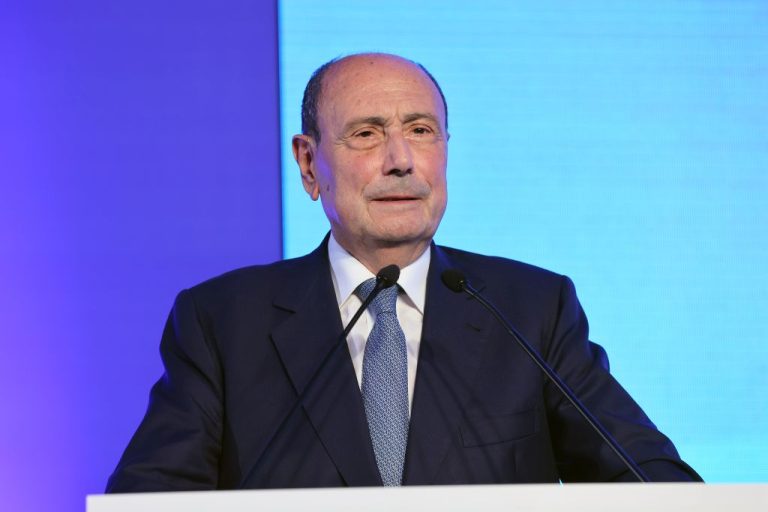 Sanità, Schifani: “Dato segnale che chi sbaglia paga”