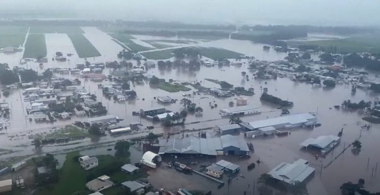 I devastanti danni delle inondazioni in Australia