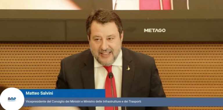 Salvini: “Lavoriamo per il trasporto intermodale”