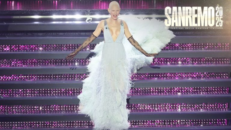 Sanremo, l’ingresso di Bianca Balti