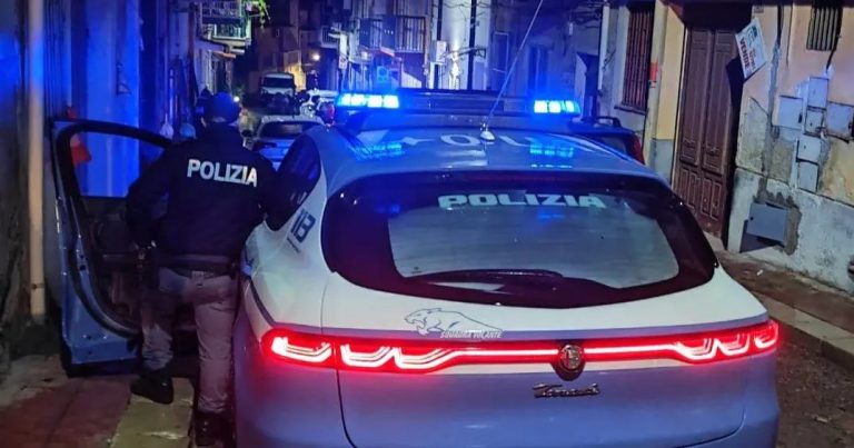 Smantellata organizzazione dedita al traffico di cocaina, arresti a Gela Smantellata organizzazione dedita al traffico di cocaina, arresti a Gela