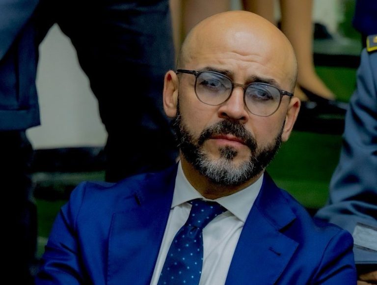 Rimborsi ai pendolari isole minori, De Leo: “Modello innovativo e unico in Italia”