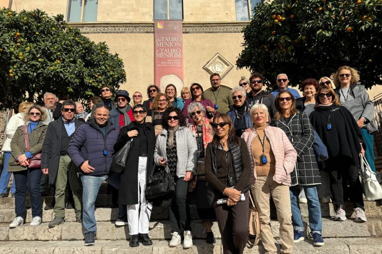 “Taormina senza Via Garipoli, il collasso si può evitare così”: il piano delle Guide Turistiche Siciliane con AGTTM