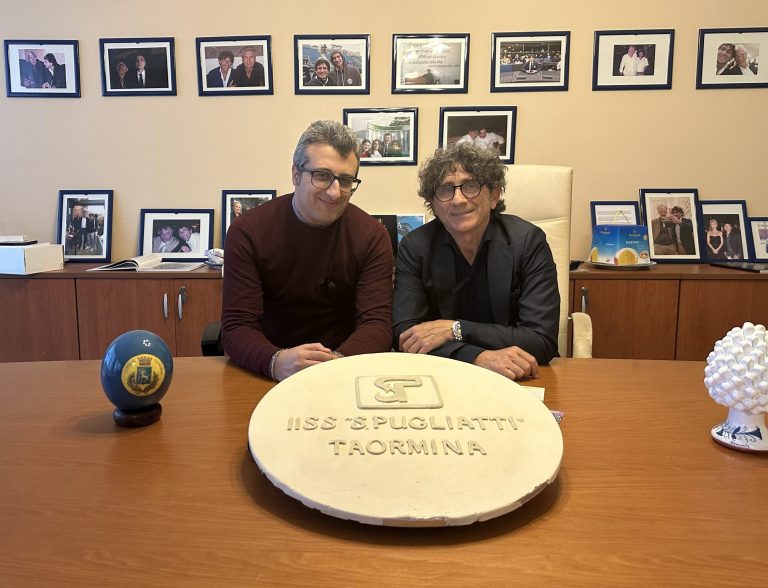 Prof. Napoli (IISS Pugliatti): “A Taormina corsi ITS post-diploma. Ecco i nuovi manager dell’hospitality” (VIDEO)