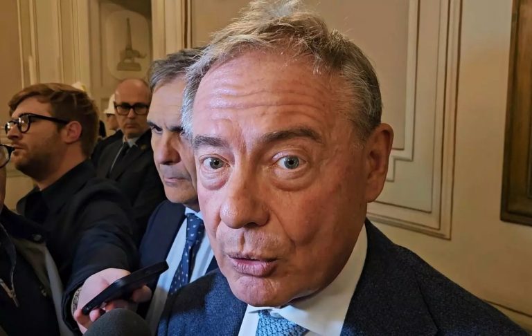 Polizze catastrofali, Urso: “Scadenzare obbligo segno di responsabilità”