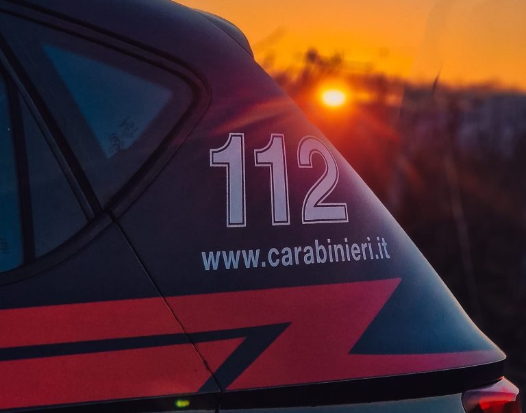 Naxos, vessazioni e minacce alla madre: 30enne in manette