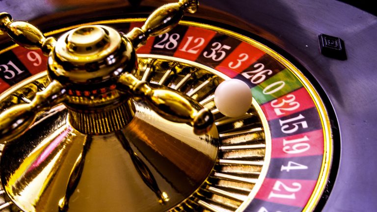 A che ora apre il casinò di Taormina?