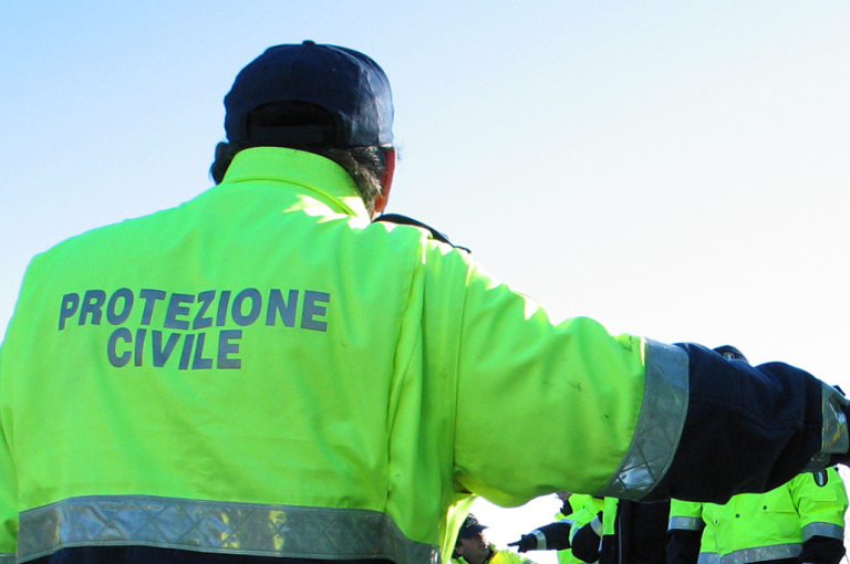 Giallo a Taormina: il ponte radio della Protezione Civile è spento. Cos’è successo?