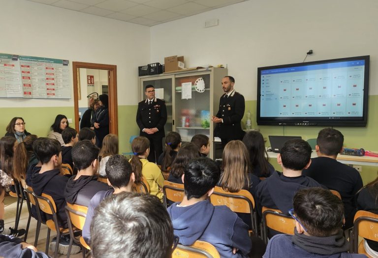 Incontri dei Carabinieri di Taormina sulla cultura della legalità: il messaggio ai giovani