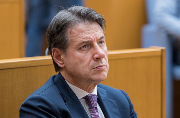 Conte: “Papa Francesco resterà una guida per tutti noi”