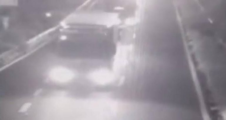 Taormina, ubriaco alla guida di un tir in A18: inseguito e fermato dalla Polizia Stradale Taormina, ubriaco alla guida di un tir in A18: inseguito e fermato dalla Polizia Stradale