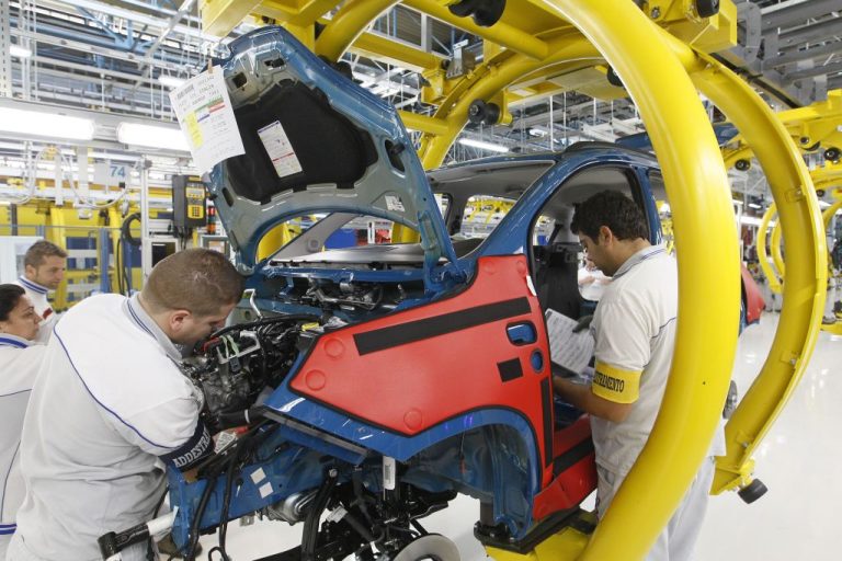 Istat, a febbraio +47mila occupati e la disoccupazione cala al 5,9%