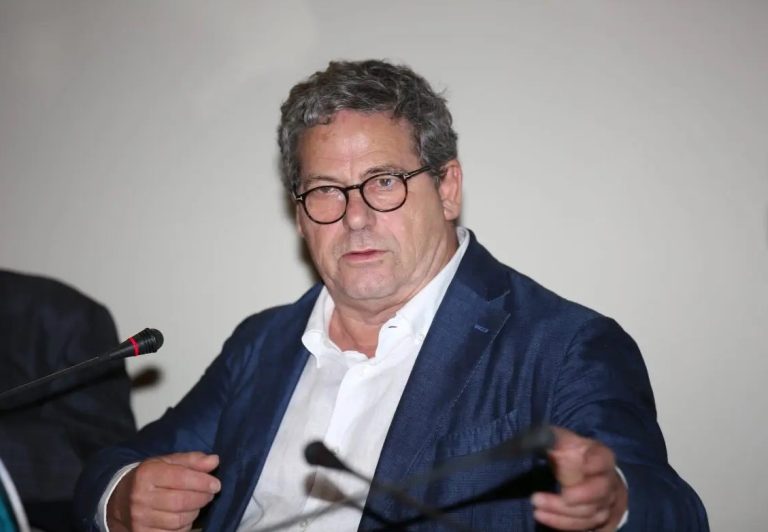 De Luca con Schifani per tirare la volata a Galvagno? Micciché: “I serpenti strisciano…”