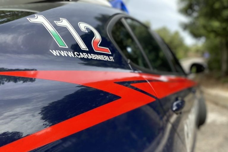 Dà in escandescenza alla Guardia Medica di Francavilla, Carabinieri di Taormina arrestano una 22enne
